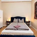 Ester's 3* Szentbekkalla