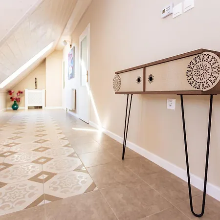 Bed & Breakfast Ester's 3*